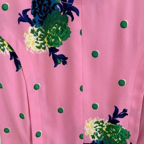 MARC JACOBS NWOT! Pink floral blouse with peplum detail. - Picture 6 of 14